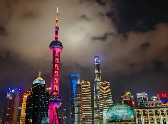 魔都同城精选｜上海夜游手册｜美食路线：解锁夜上海最嗲的逛吃密码🌃
